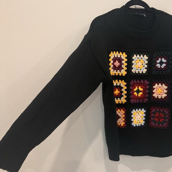 English Factory Women’s Crochet Motif Sweater Sz M Granny Core Preppy Academia - Picture 3 of 9